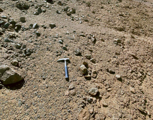 Importancia de los protocolos QA/QC en el muestreo geoquímico de roca total